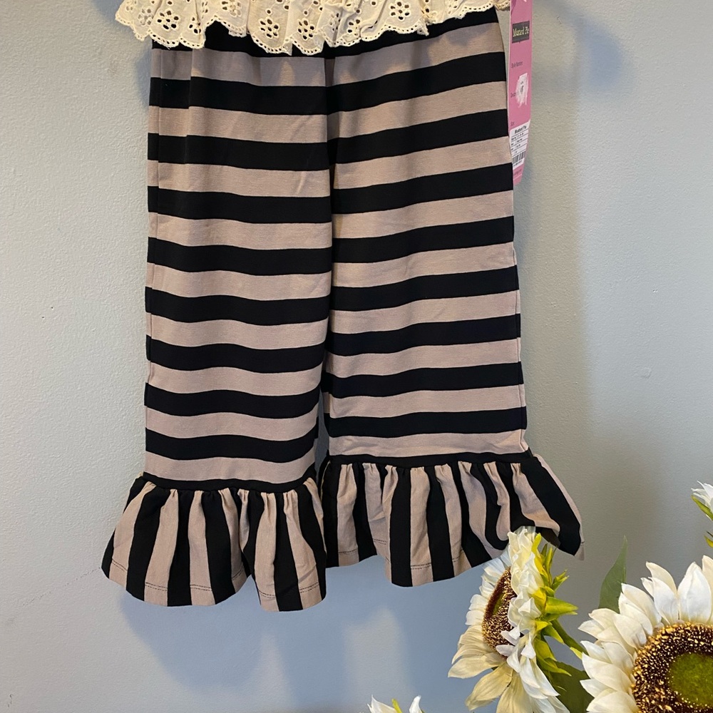 Pants - Picture 6 of 9